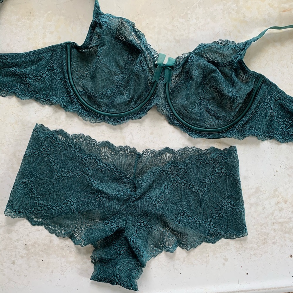 Adore Me unlined bra and panty set